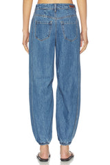 Barrel Jeans