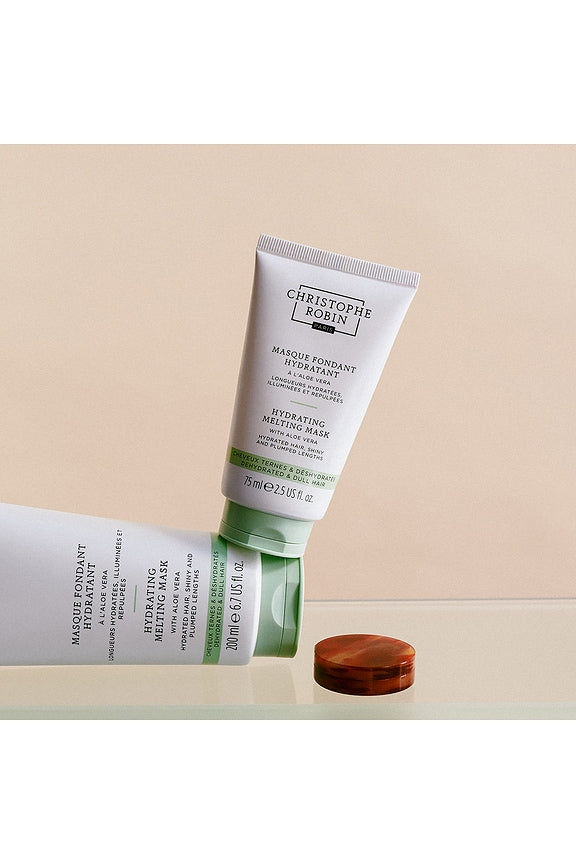 Hydrating Melting Mask With Aloe Vera