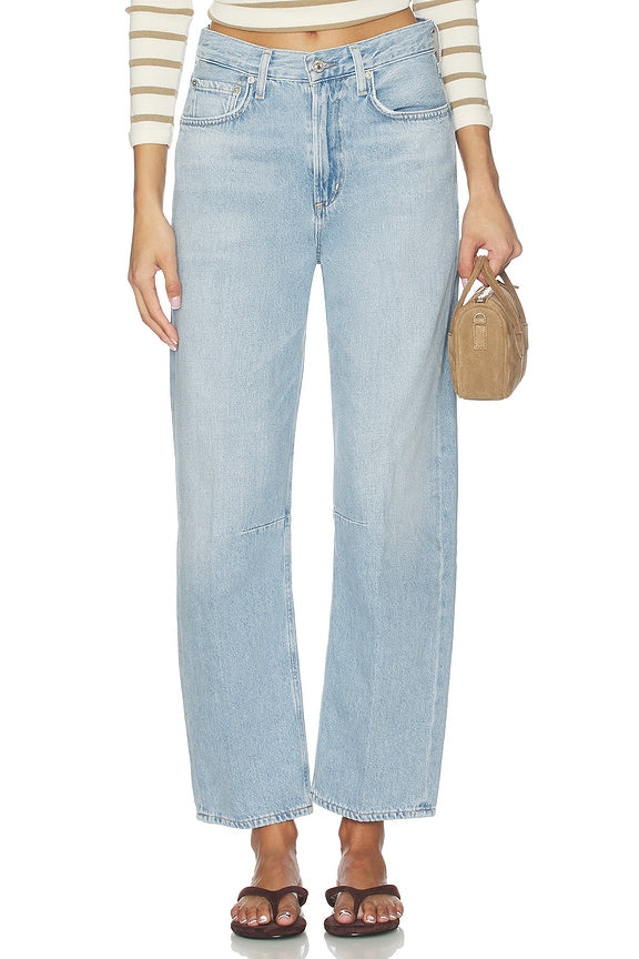 Petite Miro Relaxed Jeans