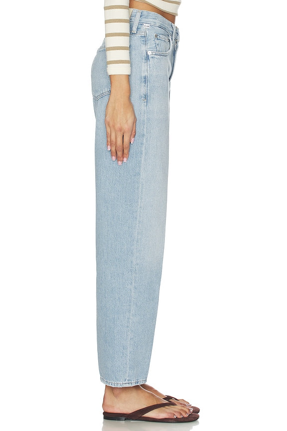 Petite Miro Relaxed Jeans