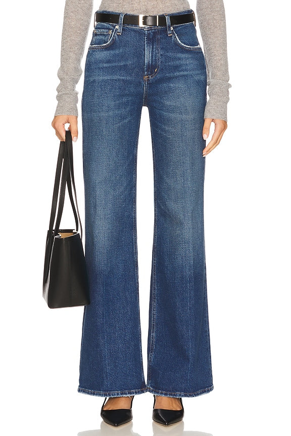 Kimberly 70s Petite Flare Jean