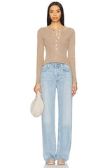 Varra Henley