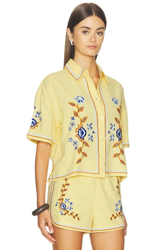 Wynona Top