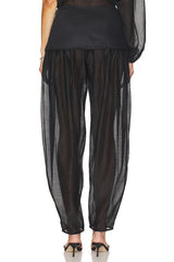 Evelia Pant