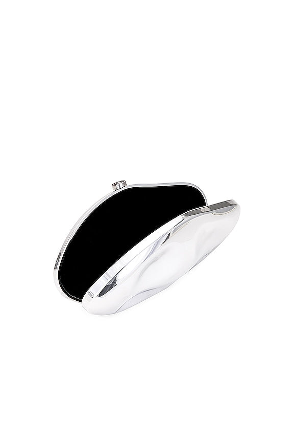 Caldera Clutch