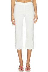 Elora Capri