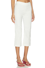 Elora Capri