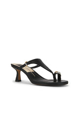 Derrel Sandal