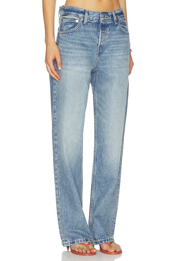 Mid Rise Baggy Jeans