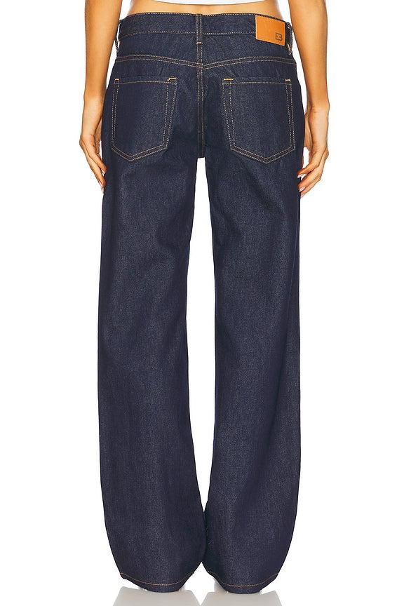 Low Rise Baggy Jeans