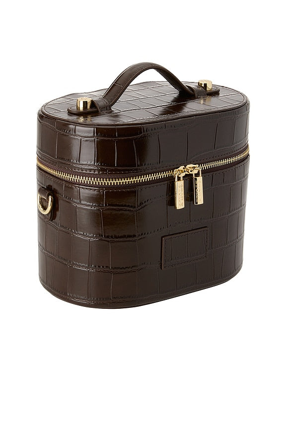 x REVOLVE Oval Toiletry Case
