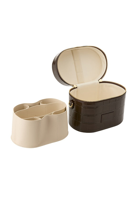 x REVOLVE Oval Toiletry Case