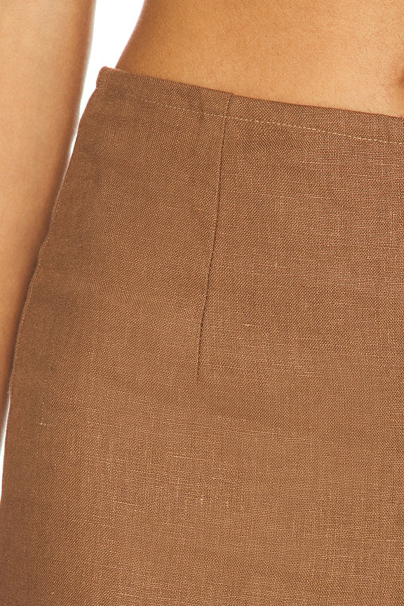 Syna Pant