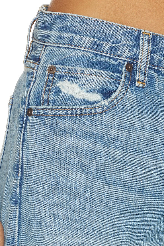 The Loose Jeans