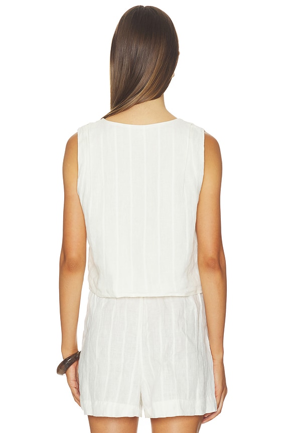 The Invisible String Top