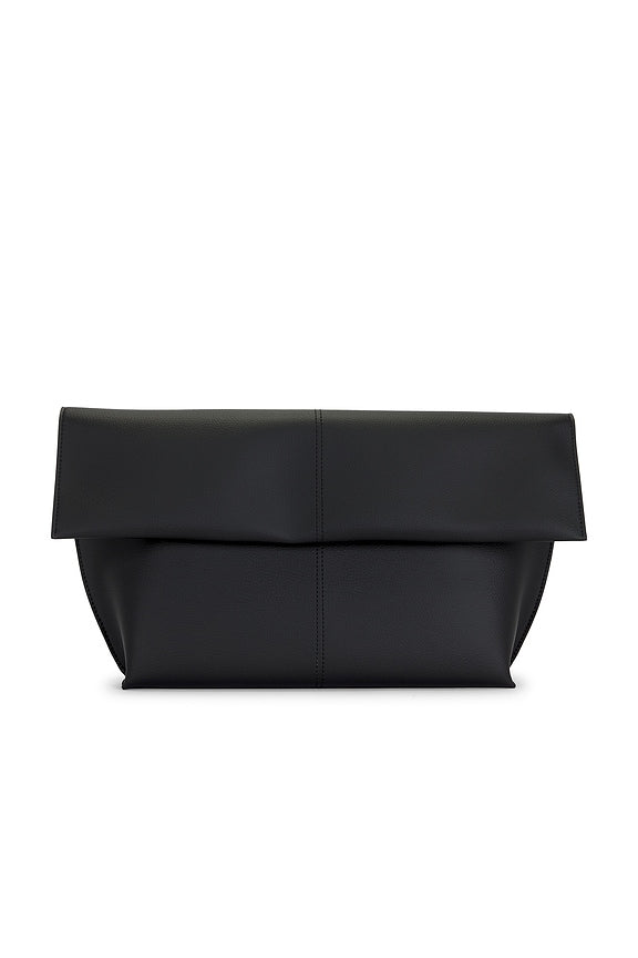 Seamed Clutch