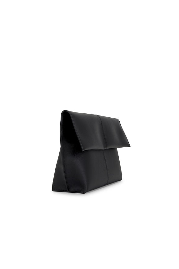 Seamed Clutch