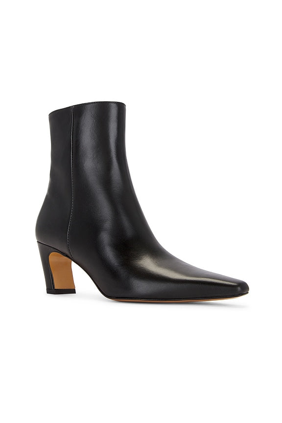Xena Boot