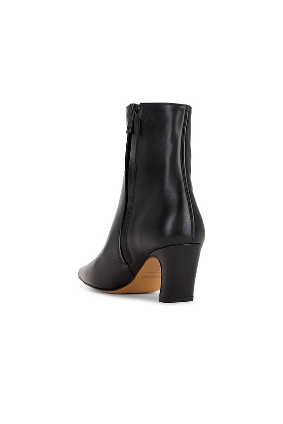 Xena Boot