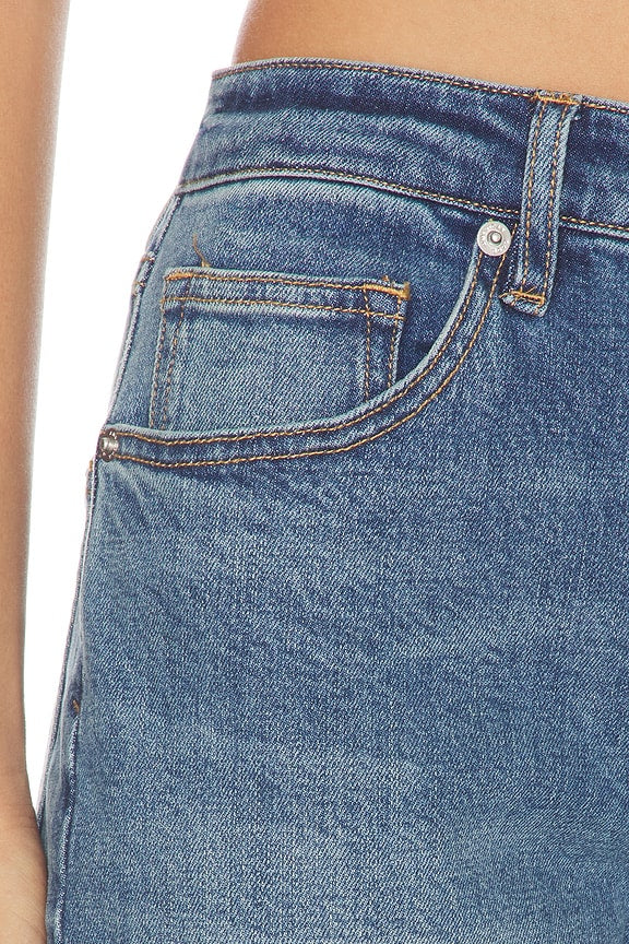 Vintage Straight Jean