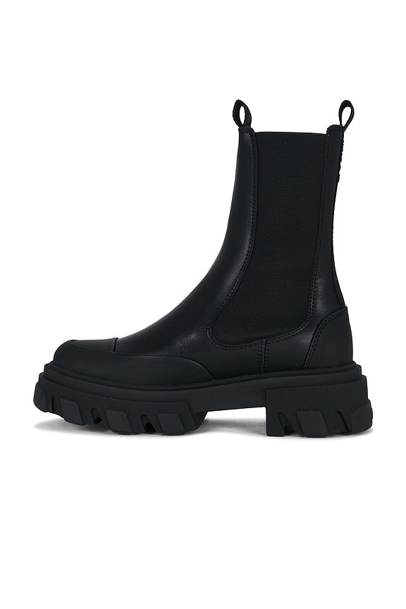 Cleated Mid Chelsea Boot