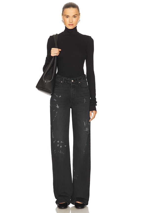 Essential Long Sleeve Turtleneck