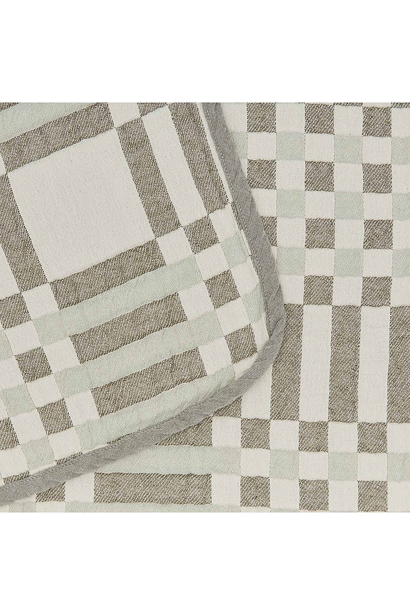 Queen Simple Plaid Blanket