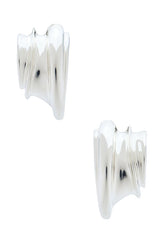 Leona Hoops