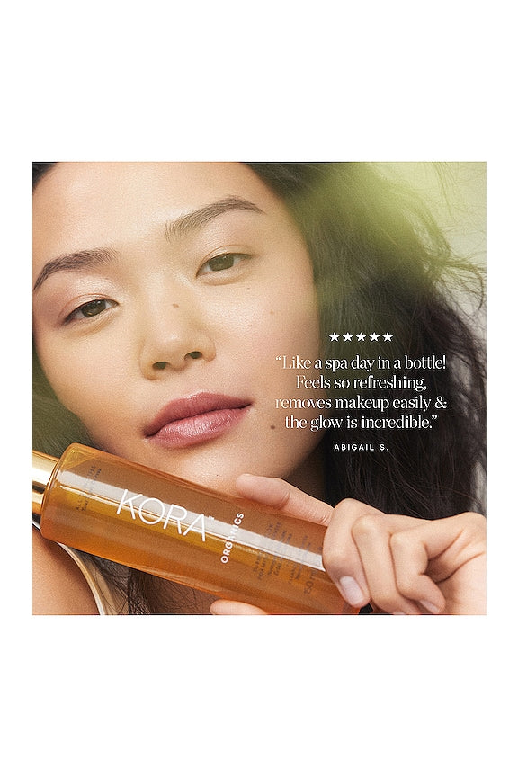 Turmeric Glow Foaming Cleanser