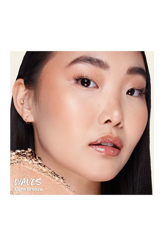 The Sun Show Glowy Warmth Talc-Free Baked Bronzer