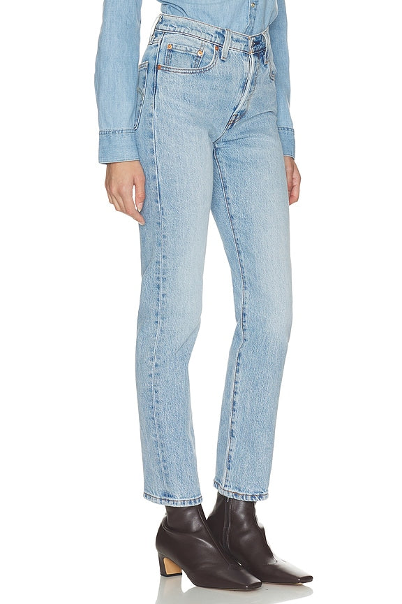 501 Straight Jeans