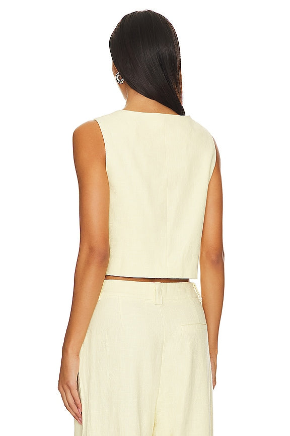 Leo Vest