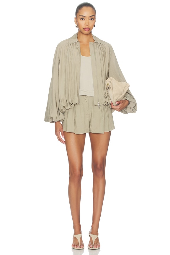 x Blake Evin Matilda Short