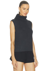 Keris Turtle Neck Vest
