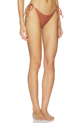 Muse Glow Seamless Ruched Back Brazilian