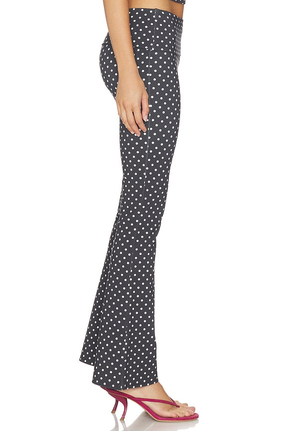 Alba Pant