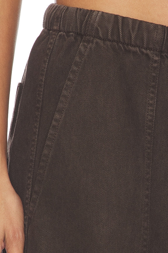 Pull On Barrel Leg Utility Pants in Airy Denim