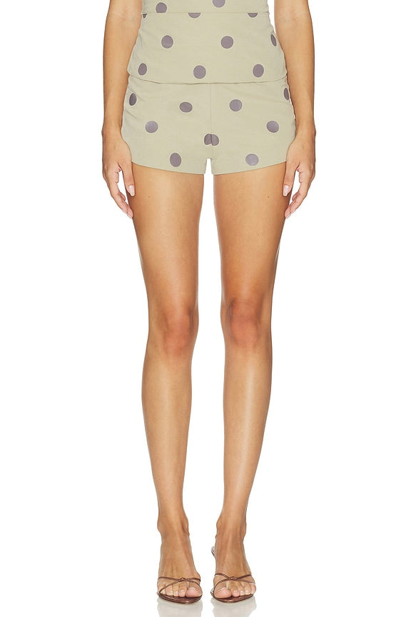 Calinda Short