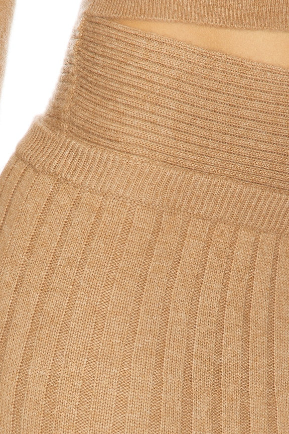 Premium Cashmino Ribbed Skirt