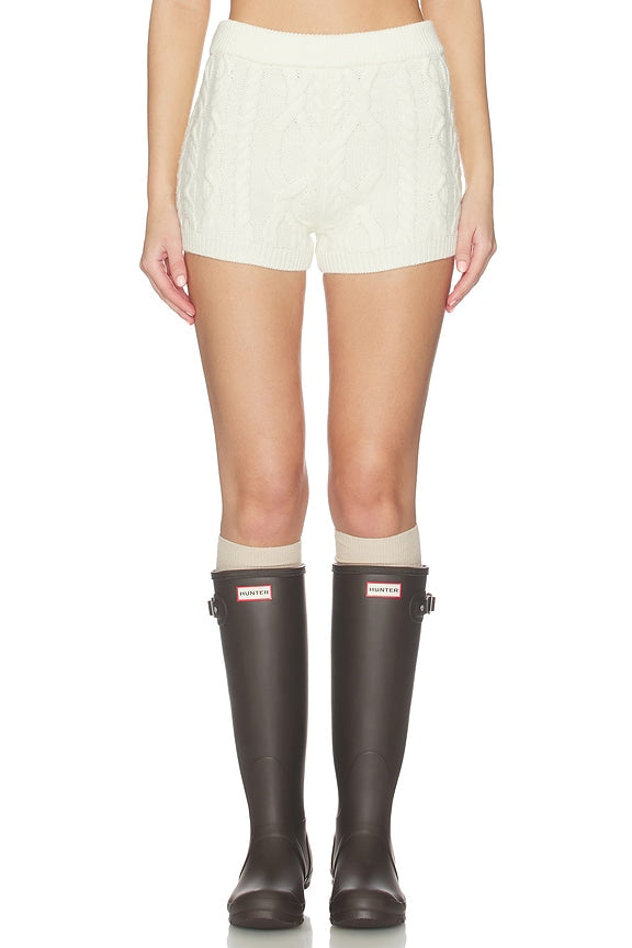 The Marnie Short