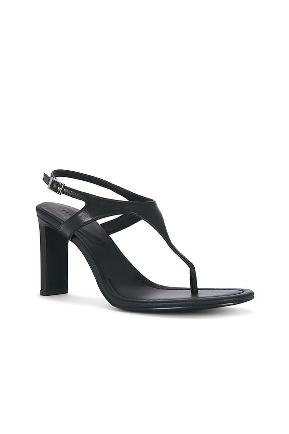 The Gia Thong Heel
