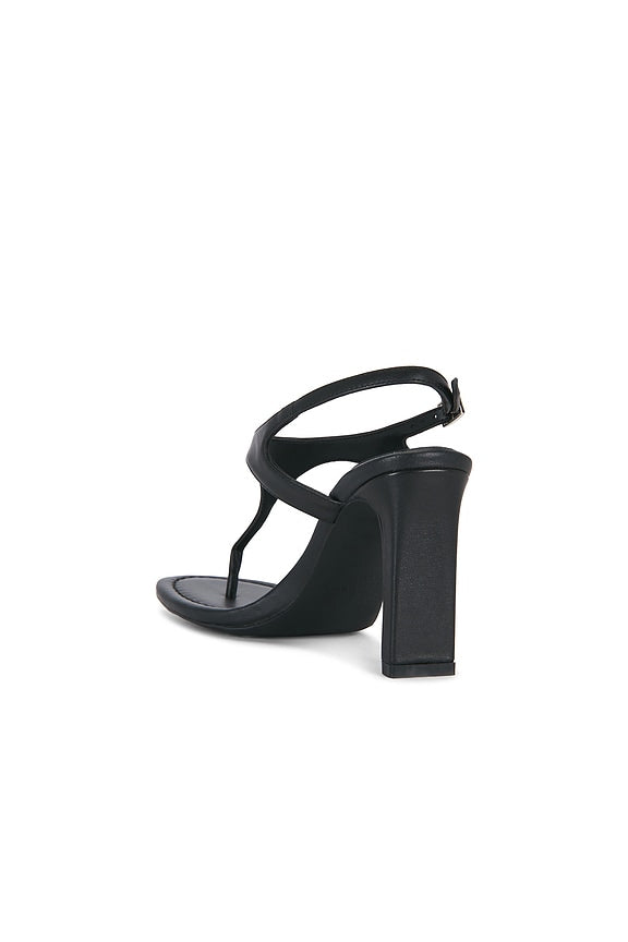 The Gia Thong Heel