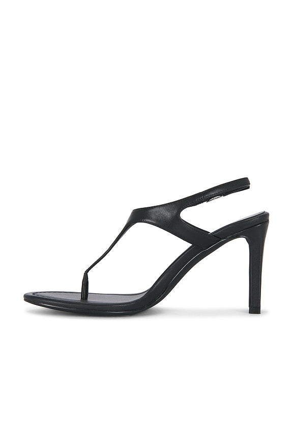 The Gia Thong Heel
