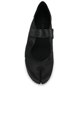 Rift Satin Sneaker