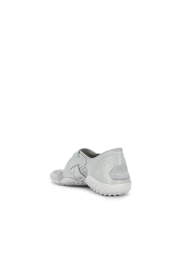 Rift Satin Sneaker