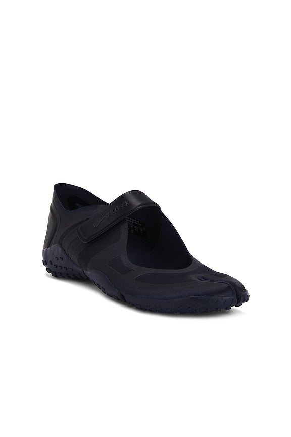 Rift Satin Sneaker