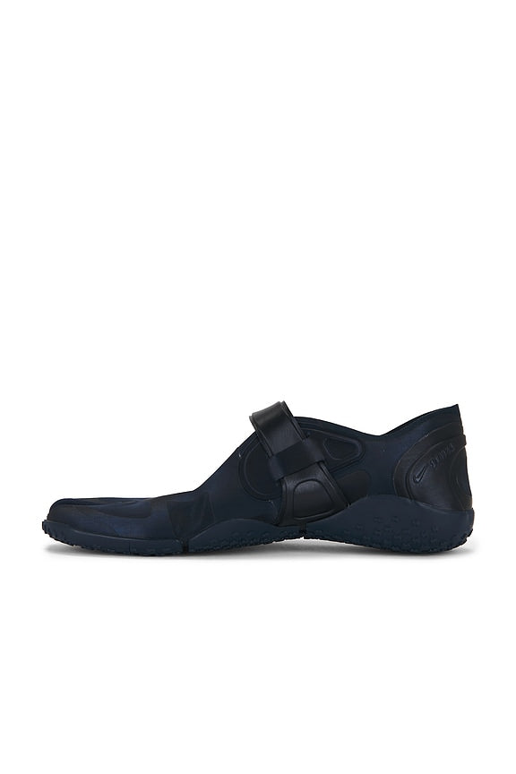 Rift Satin Sneaker