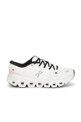 Cloud X 5 Sneaker