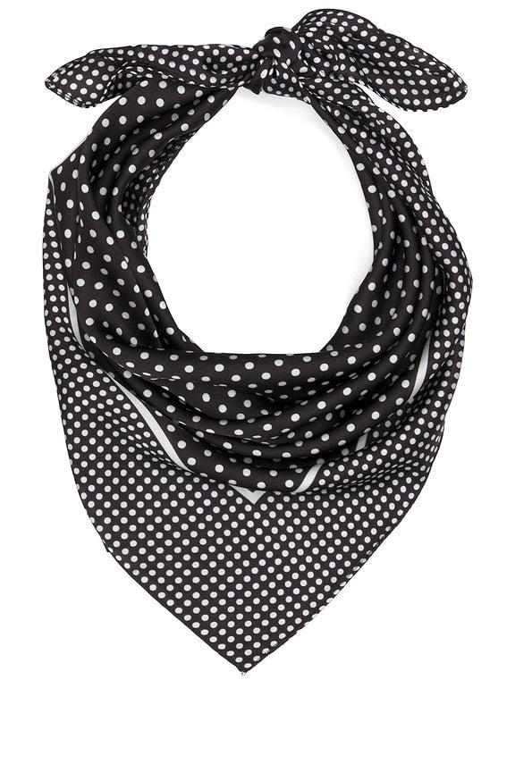 Isabella Scarf