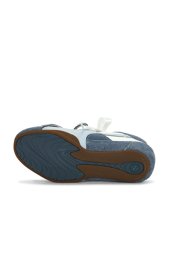 Bella Mina Sneakers